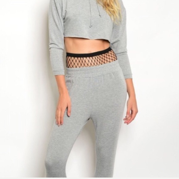 Free Style Cropped Hoodie and Jogger pants - Picture 3 of 5